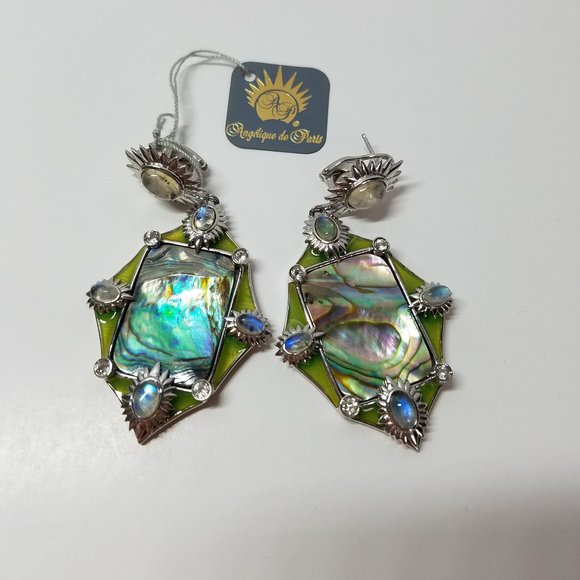 New Angelique de Paris Green Earrings with natural Stones and Mother of Pearl - Picture 3 of 12